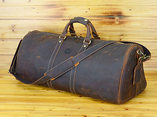 皮制行李袋商标注册哪一类？