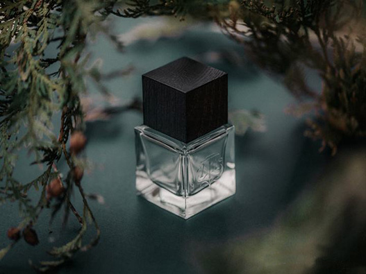 植物型香水商标注册哪一类？